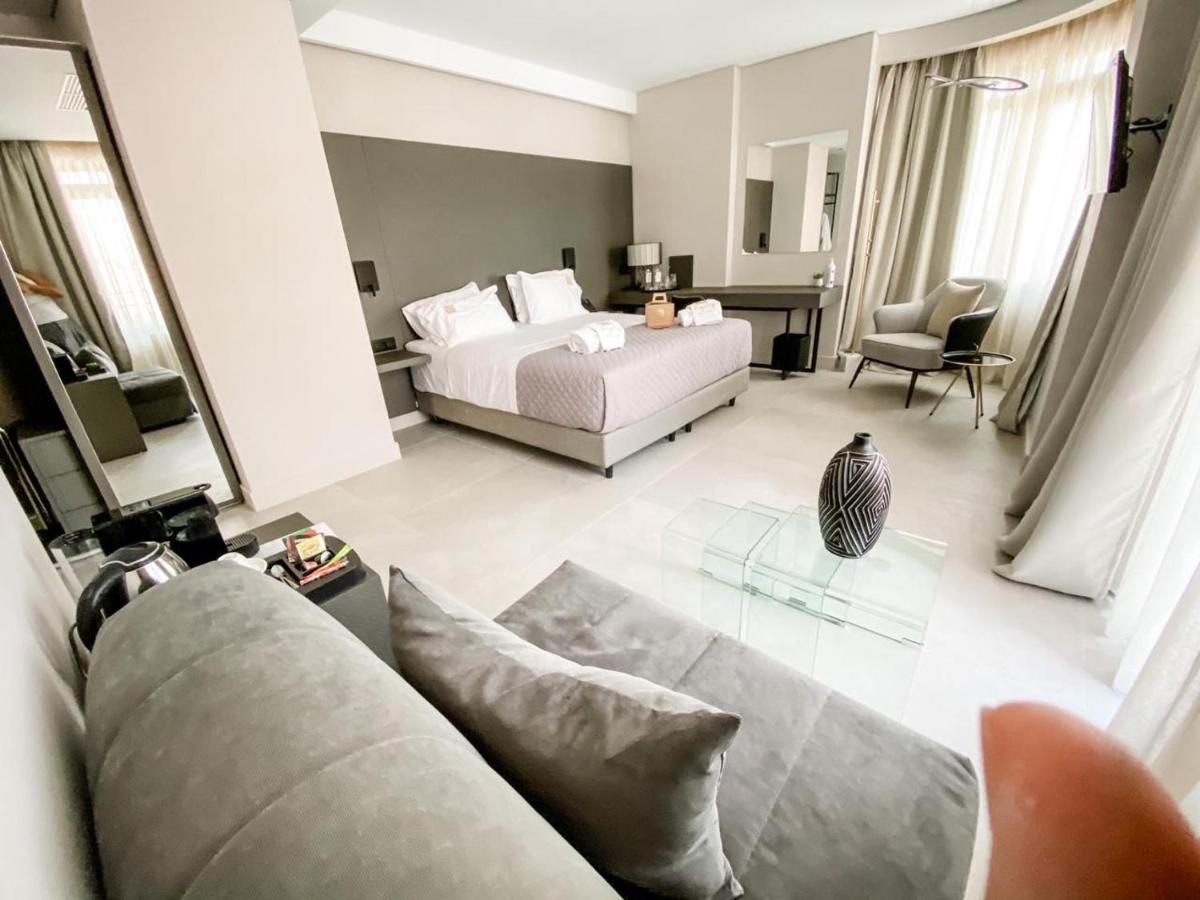Royalty Hotel Athens Ngoại thất bức ảnh