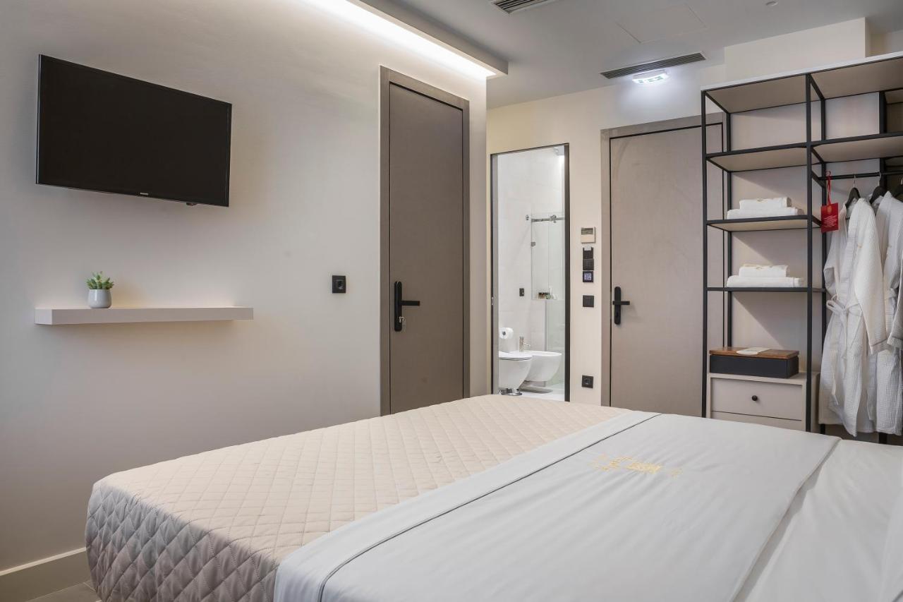 Royalty Hotel Athens Ngoại thất bức ảnh